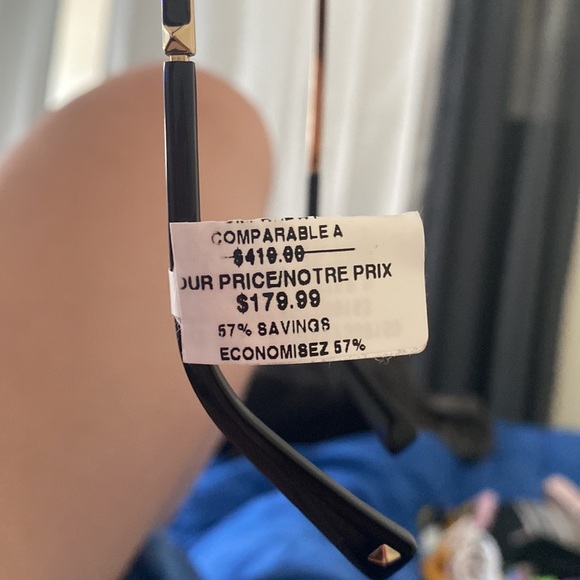 Brand New Valentino Sunglasses - Picture 4 of 4